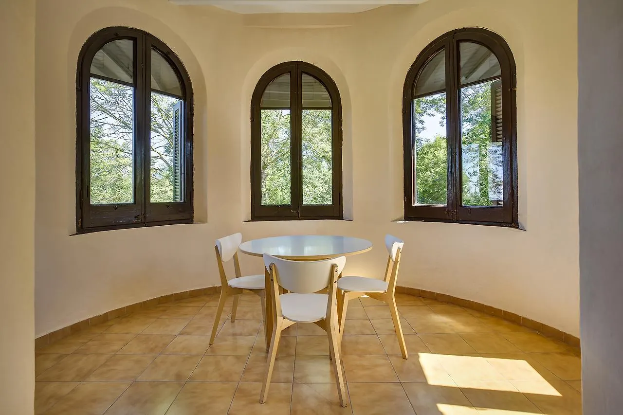 Hostal Alberg Santa Maria Del Roure Cantonigros